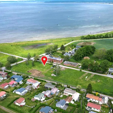 Werder -- Wolke 7 -- Ostsee-strand 150m I Sauna I Ekamin I Tiny House Fuer 2 Personen I By 