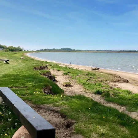 Werder -- Wolke 7 -- Ostsee-strand 150m I Sauna I Ekamin I Tiny House Fuer 2 Personen I By 