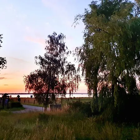 Werder -- Wolke 7 -- Ostsee-strand 150m I Sauna I Ekamin I Tiny House Fuer 2 Personen I By 