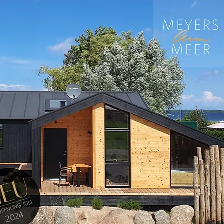 Werder -- Wolke 7 -- Ostsee-strand 150m I Sauna I Ekamin I Tiny House Fuer 2 Personen I By 