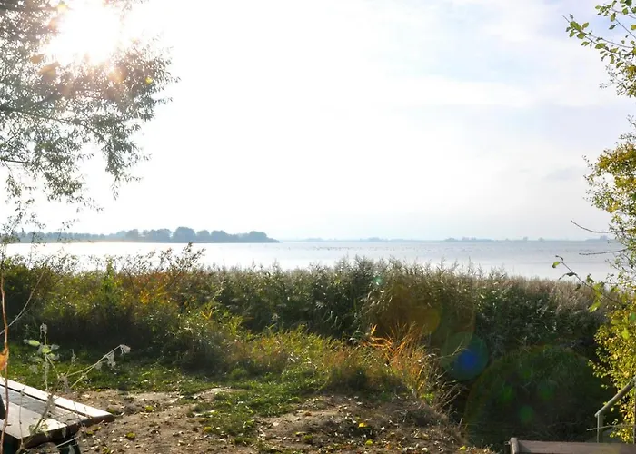 Werder -- Wolke 7 -- Ostsee-strand 150m I Sauna I Ekamin I Tiny House Fuer 2 Personen I By 