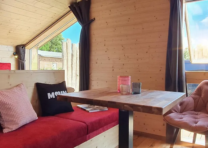 Werder -- Wolke 7 -- Ostsee-strand 150m I Sauna I Ekamin I Tiny House Fuer 2 Personen I By 