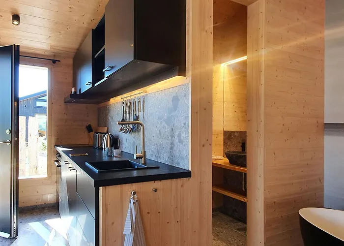 Prázdninový dům Werder -- Wolke 7 -- Ostsee-strand 150m I Sauna I Ekamin I Tiny House Fuer 2 Personen I By 