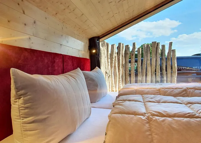 Werder -- Wolke 7 -- Ostsee-strand 150m I Sauna I Ekamin I Tiny House Fuer 2 Personen I By 